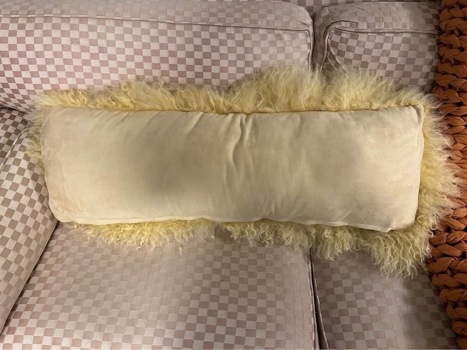 Mongolian Wool Pillow - photo 2