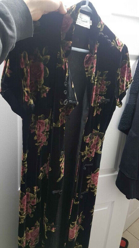 Women's Designer Dress! Rare! - photo 3
