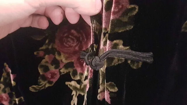 Women's Designer Dress! Rare! image indicator(4)