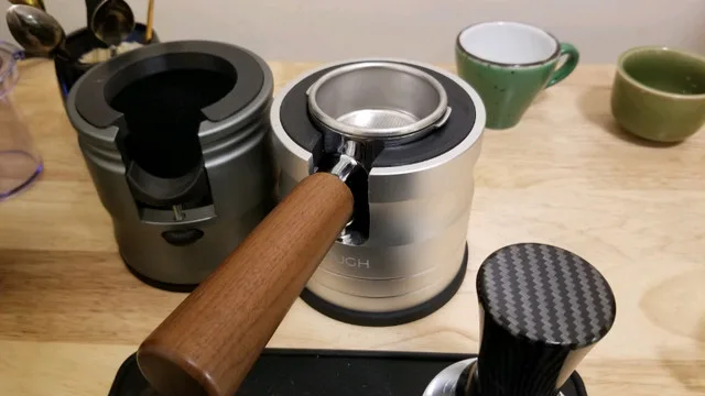 51mm portafilter ADAPTOR for 58mm tamping stations (not incl.) thumbnail