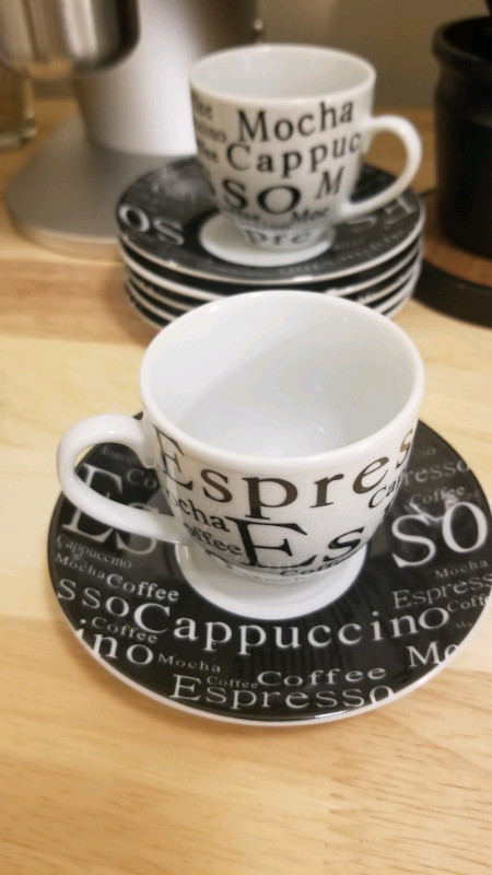 Set of 6 Matching Espresso Cups and Saucers - photo 2