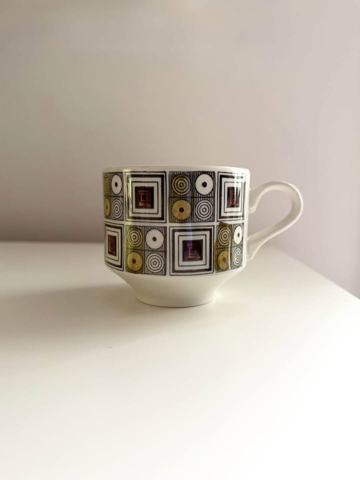 Vintage Kathie Winkle "Rushstone" Tea/Coffee Cups (Set of 3) - photo 4
