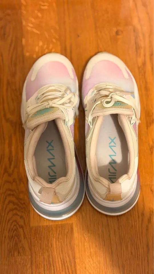 Nike Air Max 270 React SE Summit White / Sail Women’s 8.0 image indicator(5)