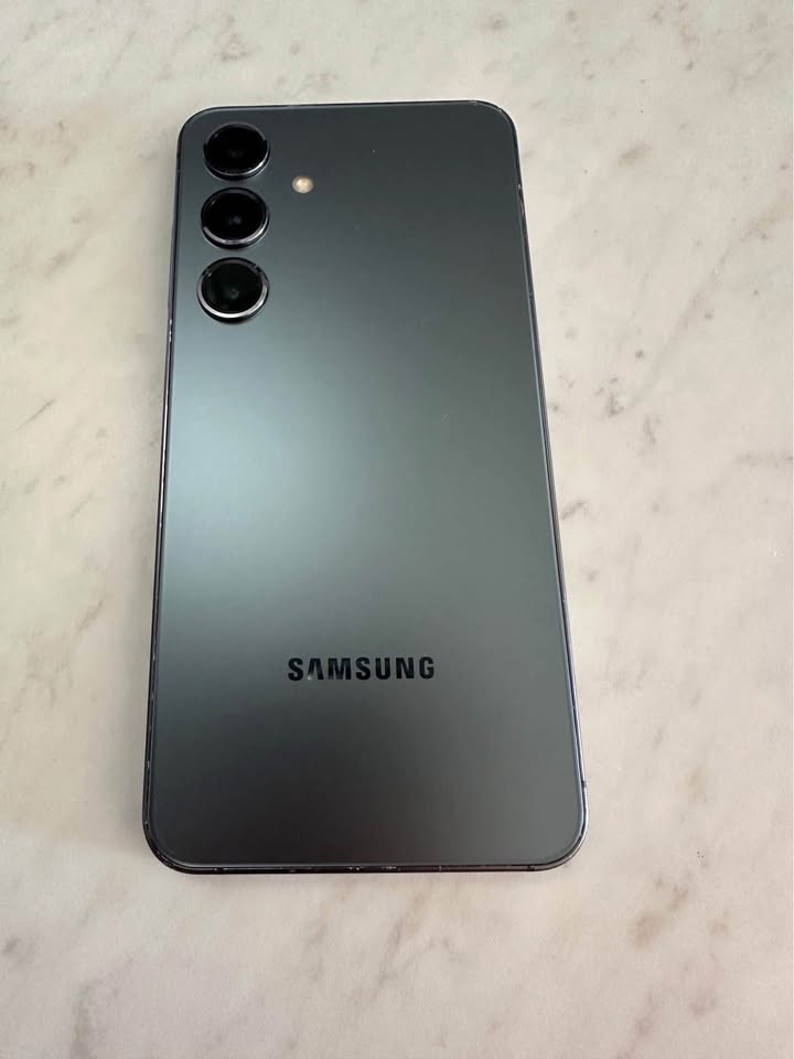 Samsung Galaxy S24 256gb unlocked - photo 2