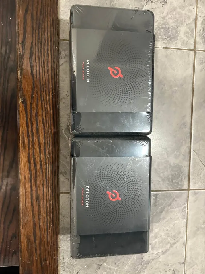 Peleton Yoga Block image indicator(2)