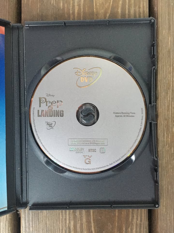 Disney’s Prep & Landing DVD - Like New - photo 3
