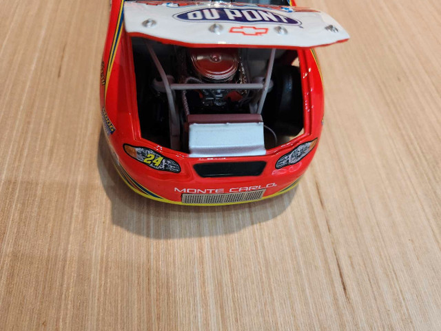 Jeff Gordon DuPont 200th Anniversary 1/24 Diecast - photo 3