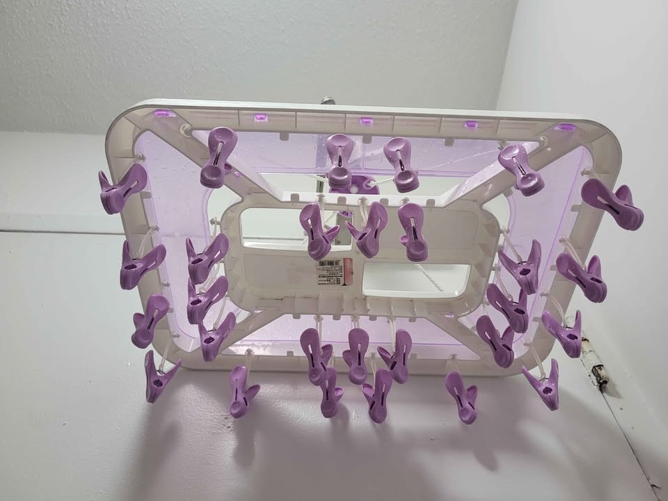 Laundry Hanger / Clothes Drying Multi-Hanger With 28 Clips - photo 3