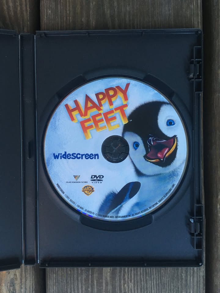 Happy Feet Widescreen DVD - Like New - photo 5