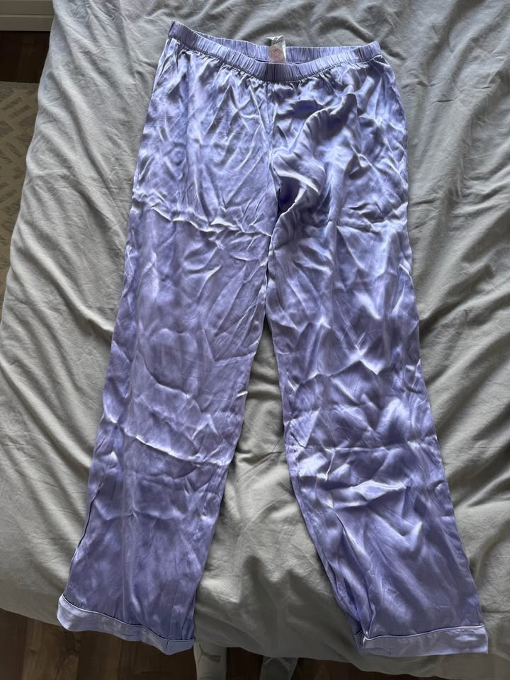 100% silk pyjamas - 2 sets - photo 4