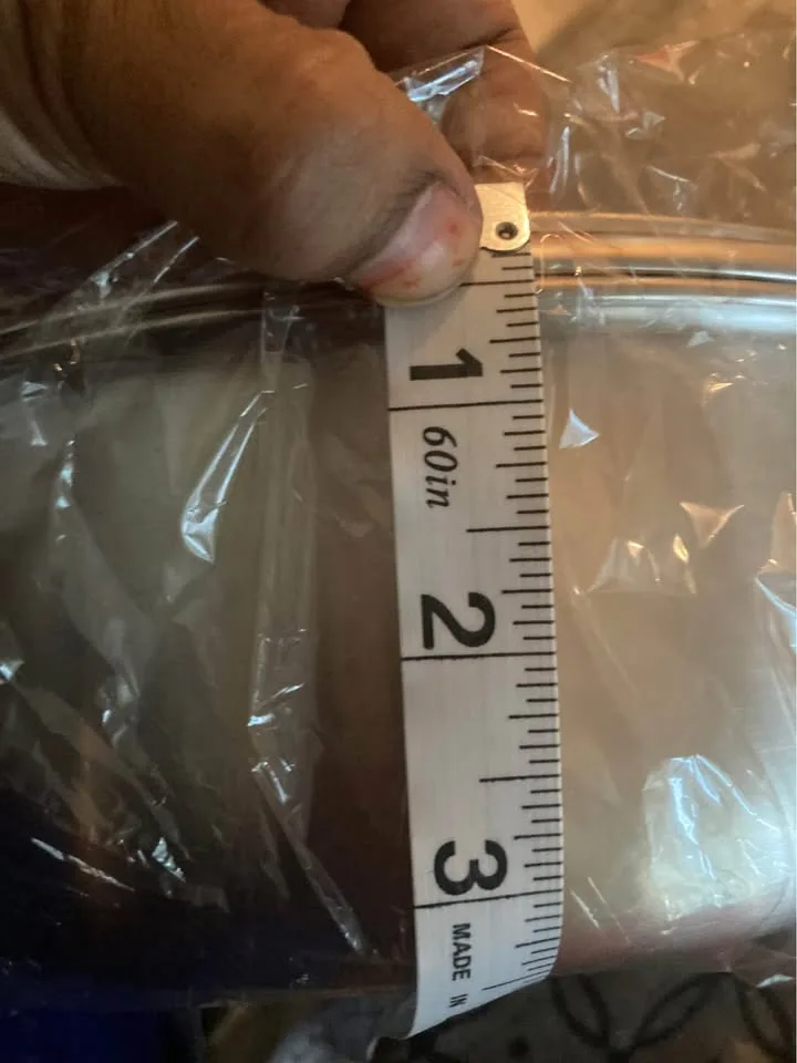 BNIB 10inch stainless steel soup pot with glass lid( firm price) image indicator(10)