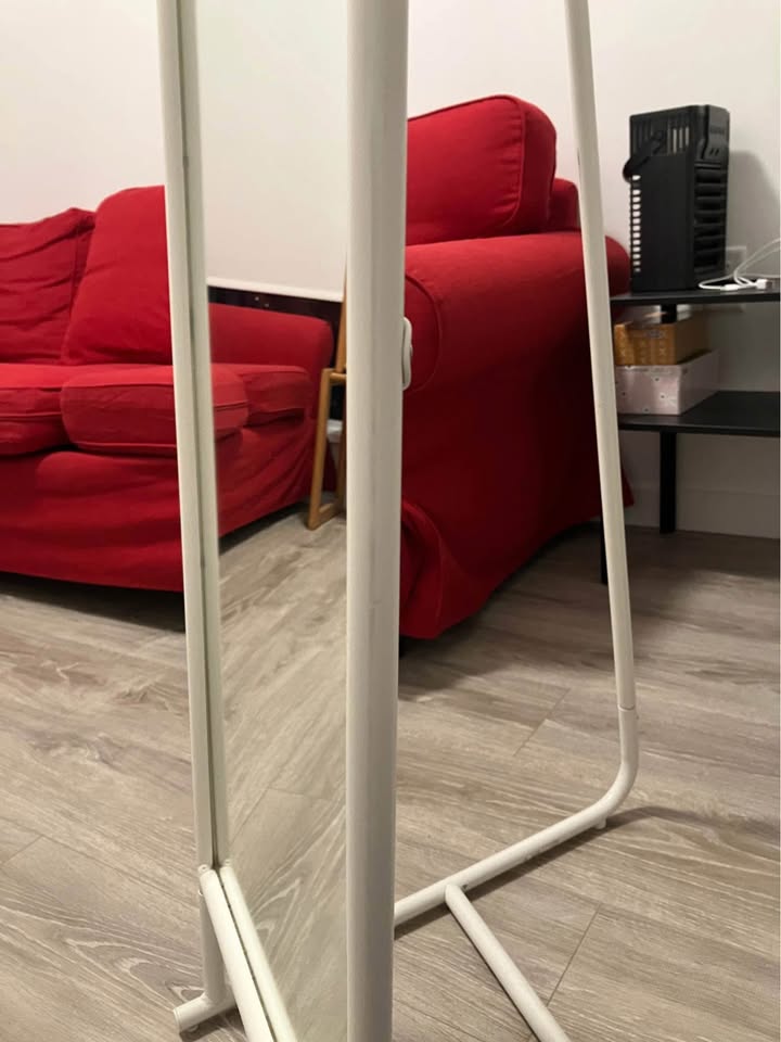 IKEA Standing Mirror - photo 3