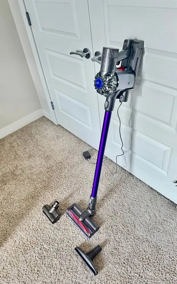 Dyson V6 Vacuum - Dyson Cordless Vacuum image indicator(5)