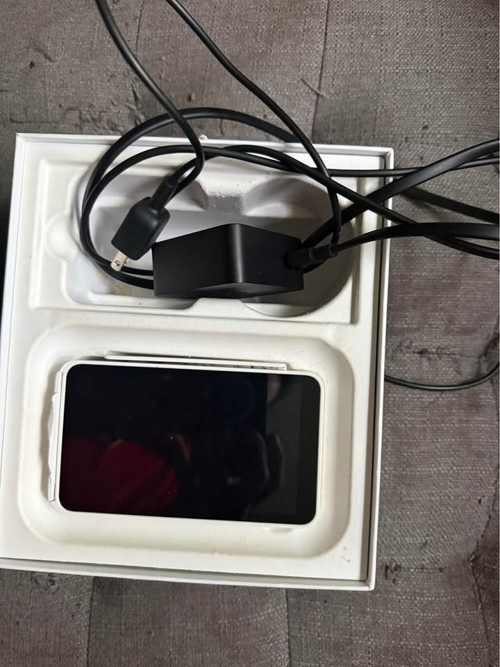 Square Terminal - photo 2
