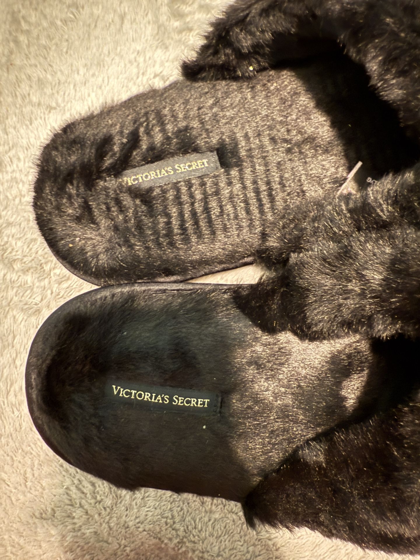 Victoria’s Secret Slippers - photo 4