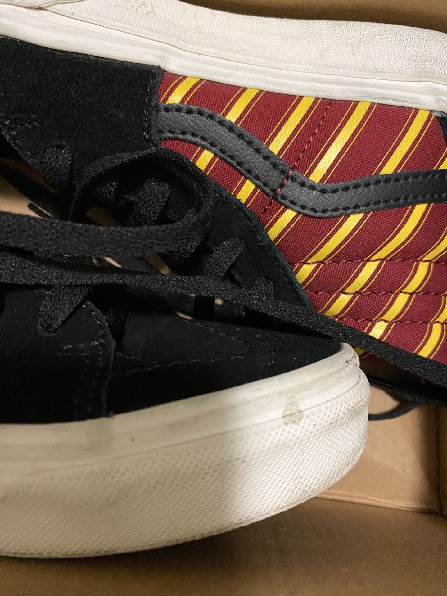 Vans Sk8-Hi Harry Potter Gryffindor Sneakers Little kids 13c - photo 4