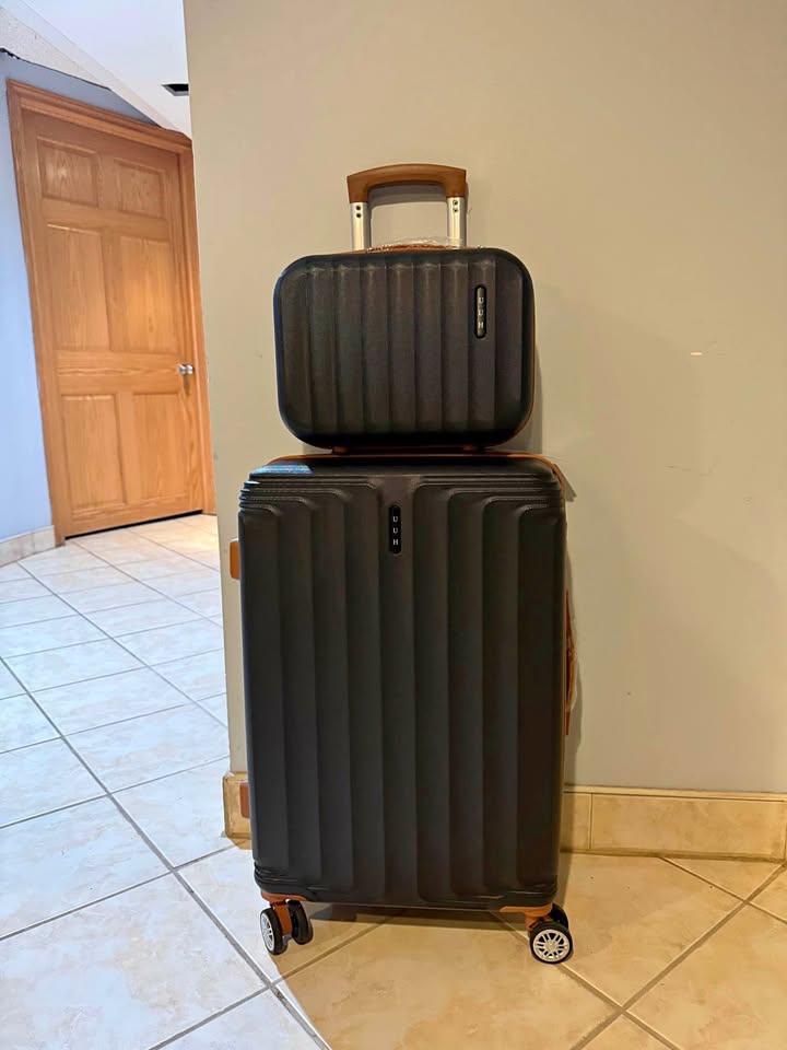 2 pc Medium 24” suitcase