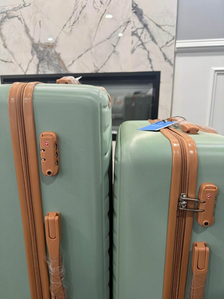Luggage set 4 pcs - photo 2