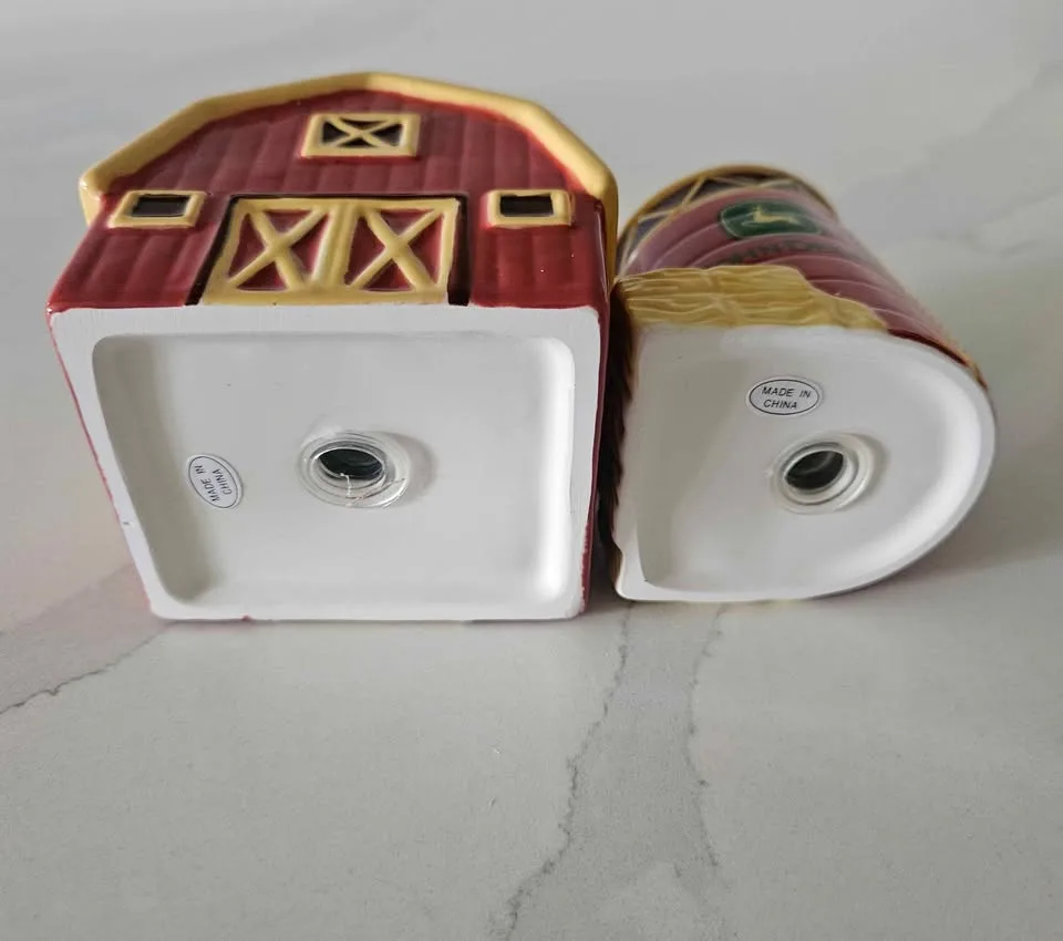 John Deere Farmhouse Salt and Pepper Shaker Set image indicator(3)