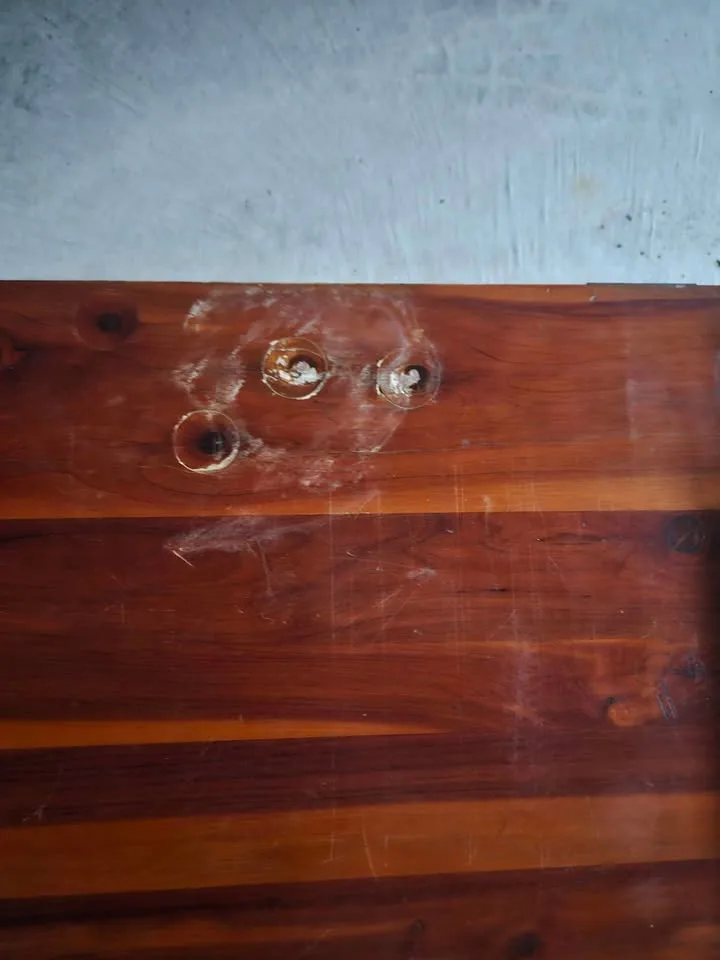 Vintage Solid Wood Cedar Blanket Box image indicator(5)