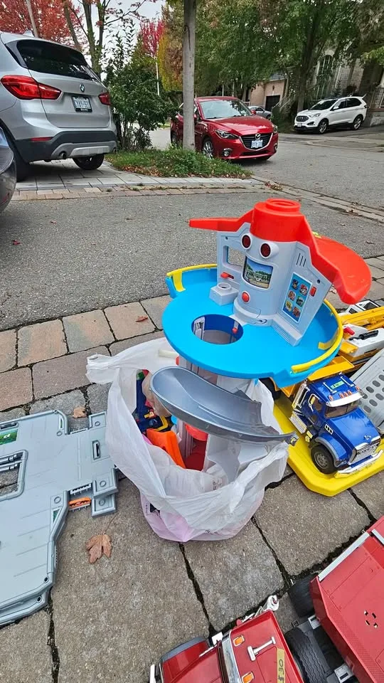 Paw patrol tower thumbnail