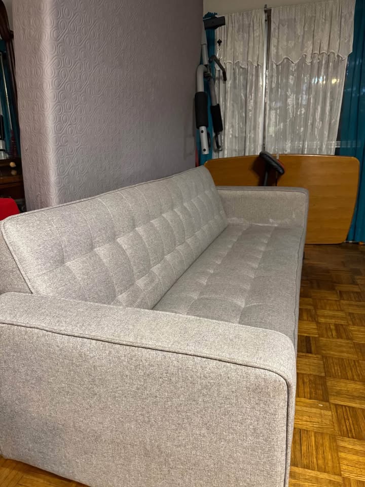 Sofa bed/convertible couch - photo 2