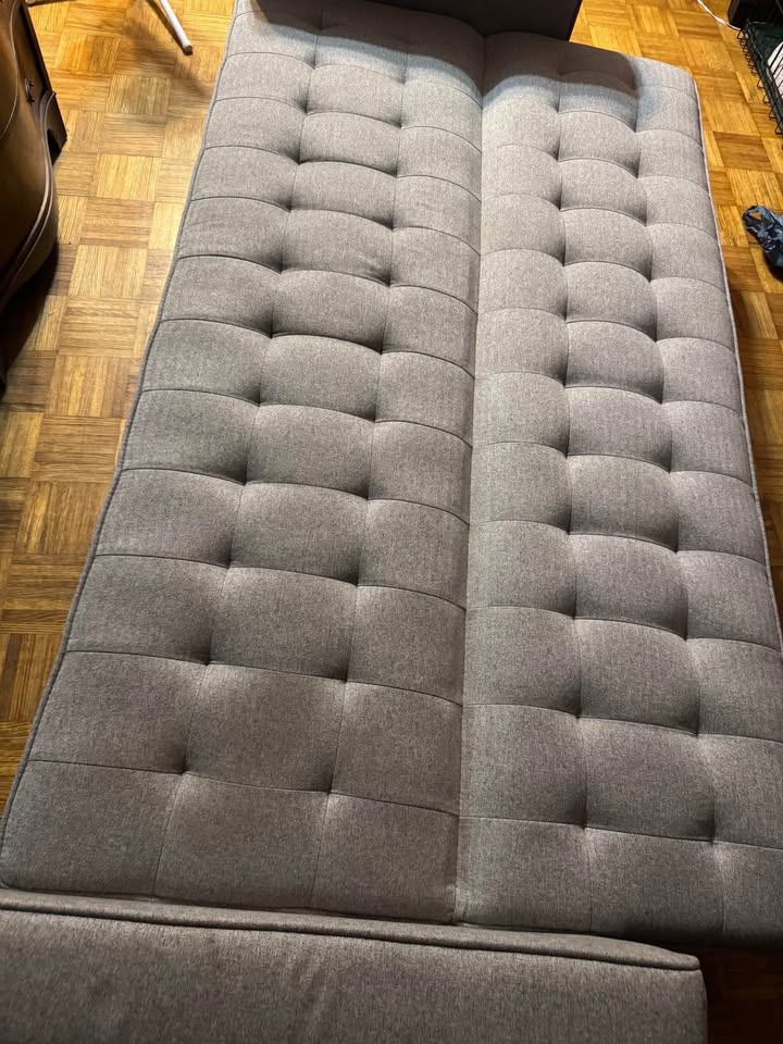 Sofa bed/convertible couch - photo 5