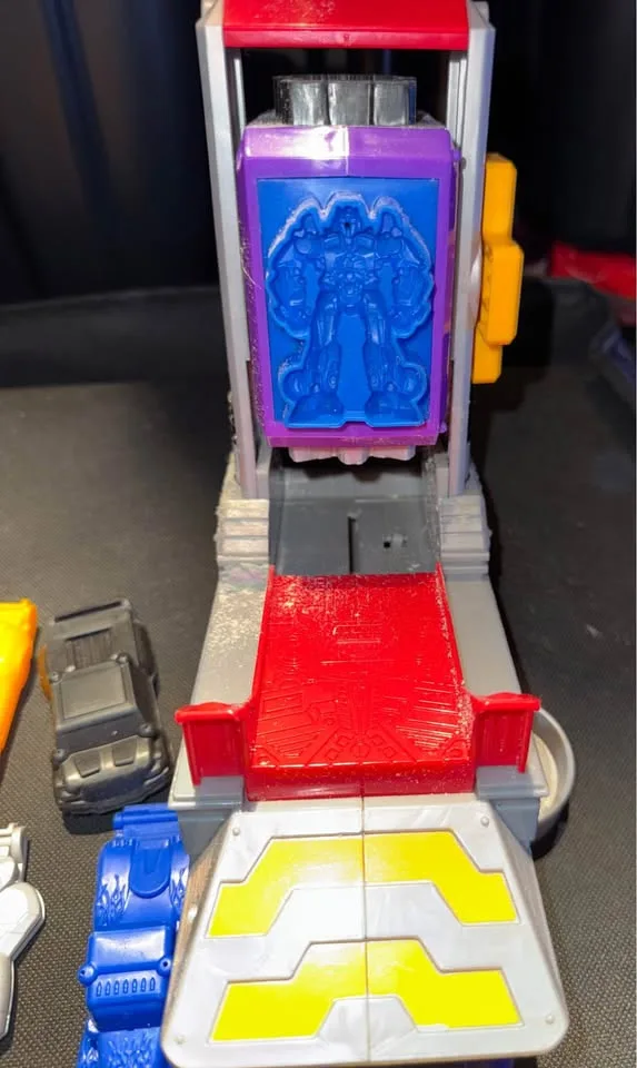 Transformers auto bot workshop Play-Doh image indicator(3)