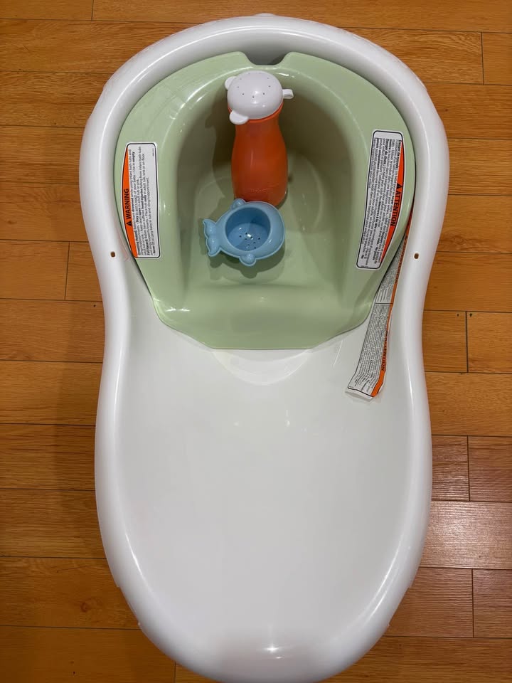 Fisher Price 4-in-1 baby/toddler tub - photo 3