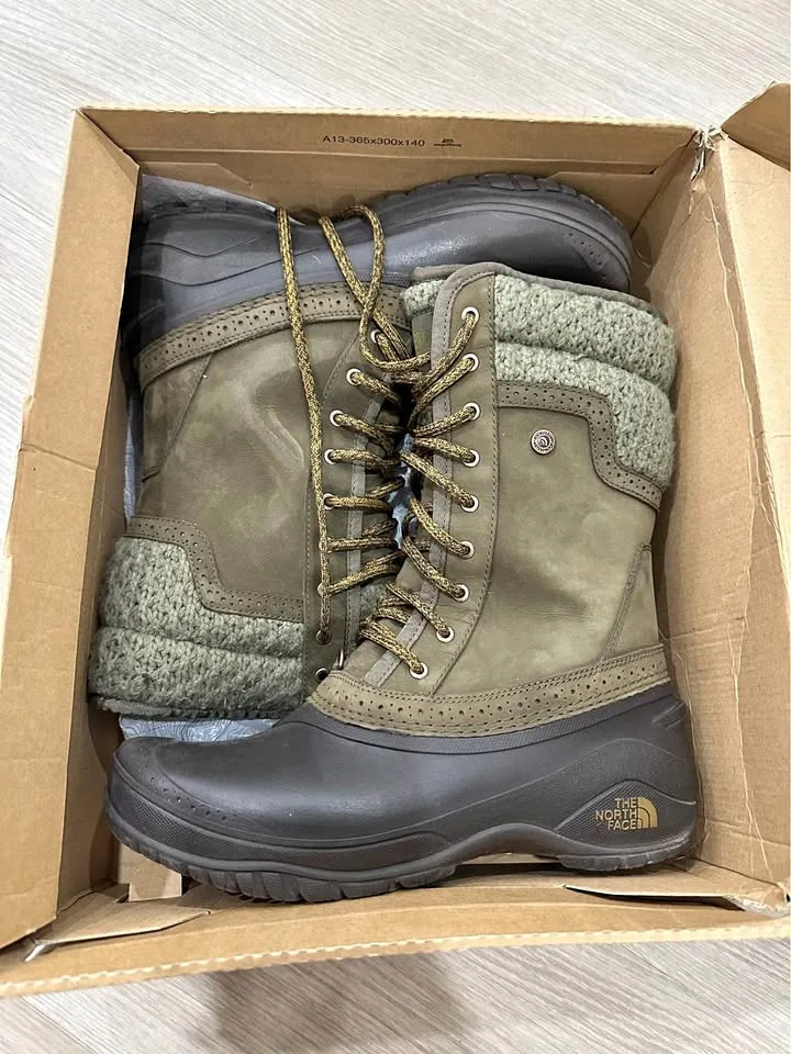 The North Face Snow Shoes