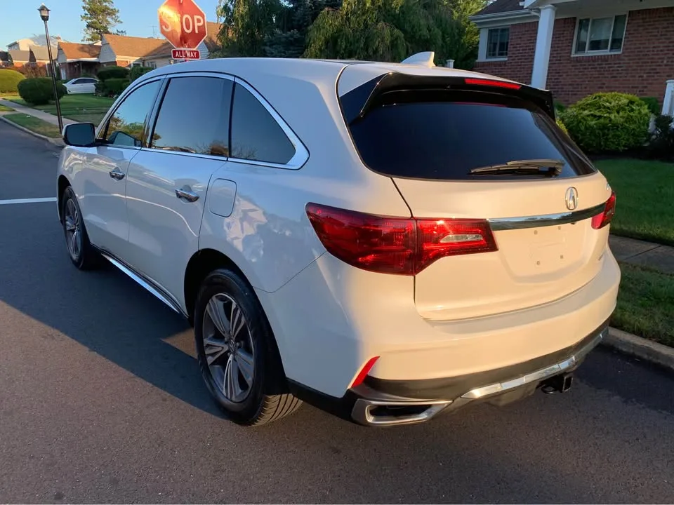 2019 Acura MDX · SH-AWD Sport Utility 4D image indicator(6)