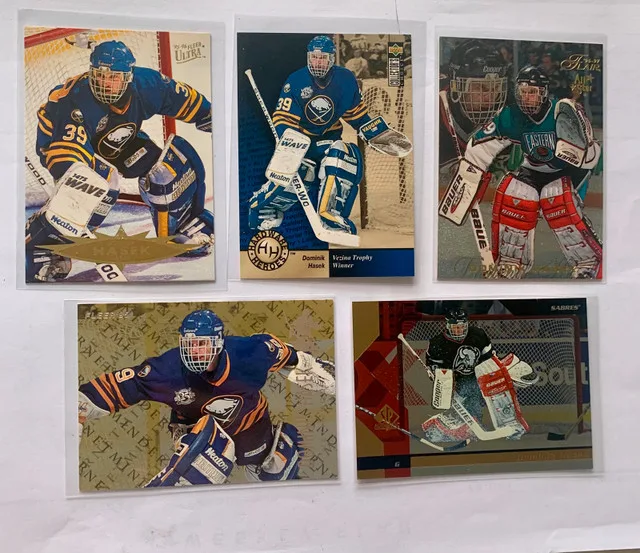 24 Dominik Hasek NHL Cards. 1 Autograph, 1 Rookie Card image indicator(3)