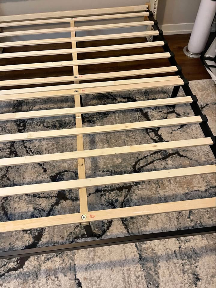 Beige Bed Frame - QUEEN SIZE - photo 3