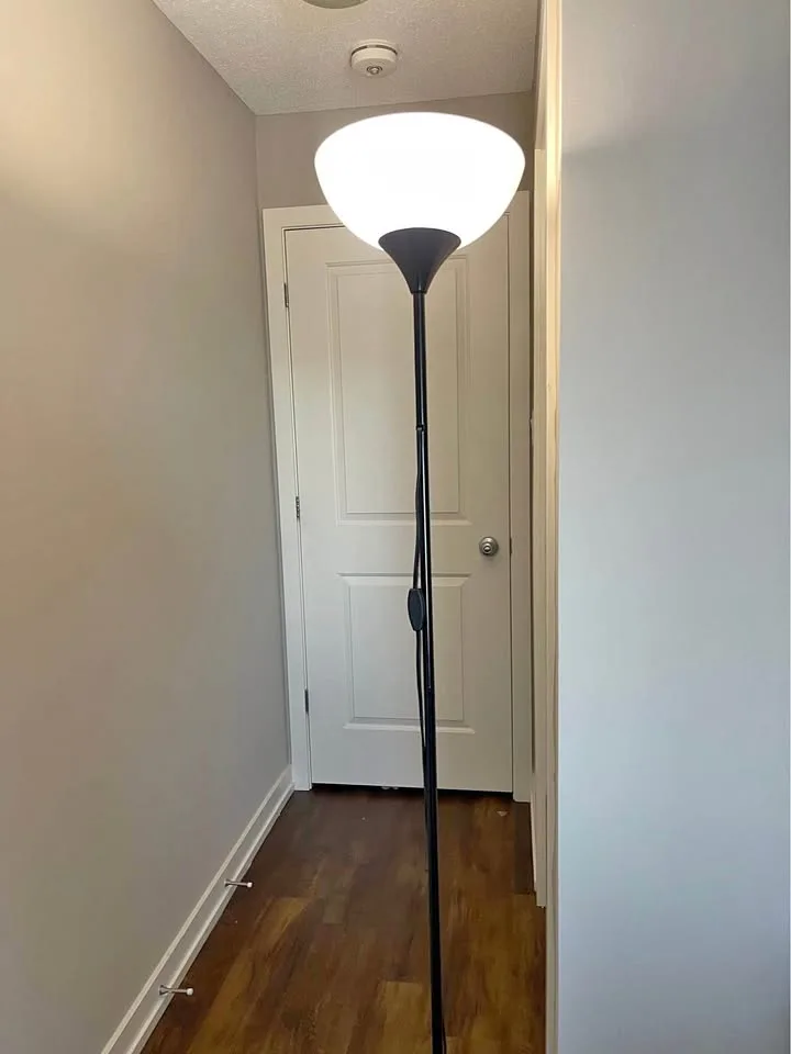 Tall floor lamp for bedroom and living room