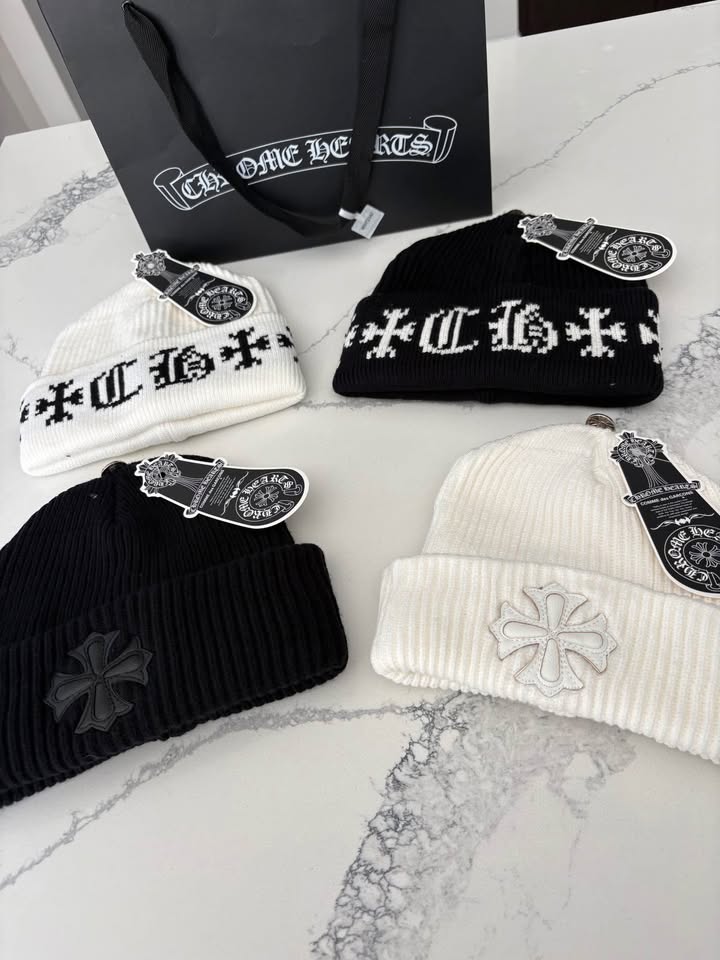 Chrome Hearts Beanies - photo 3