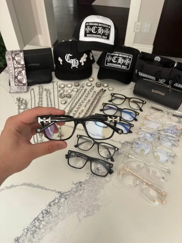 Chrome Hearts Accesories (Glasses, Hats, Jewelry) image indicator(6)