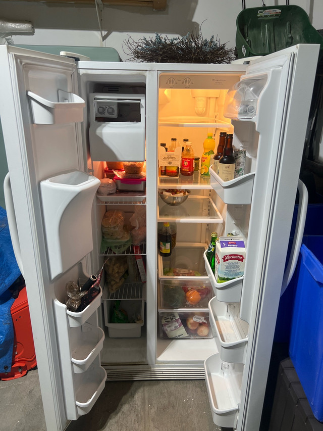 Frigidaire Refrigerator $300 or best offer - photo 2