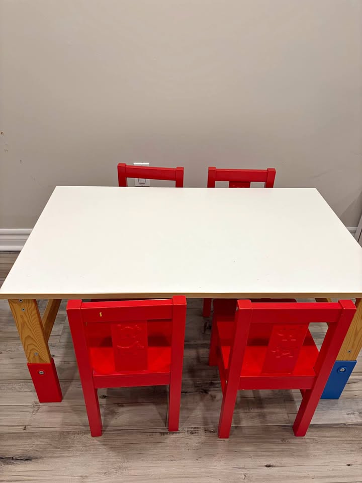 White Kids table + 4 red chairs