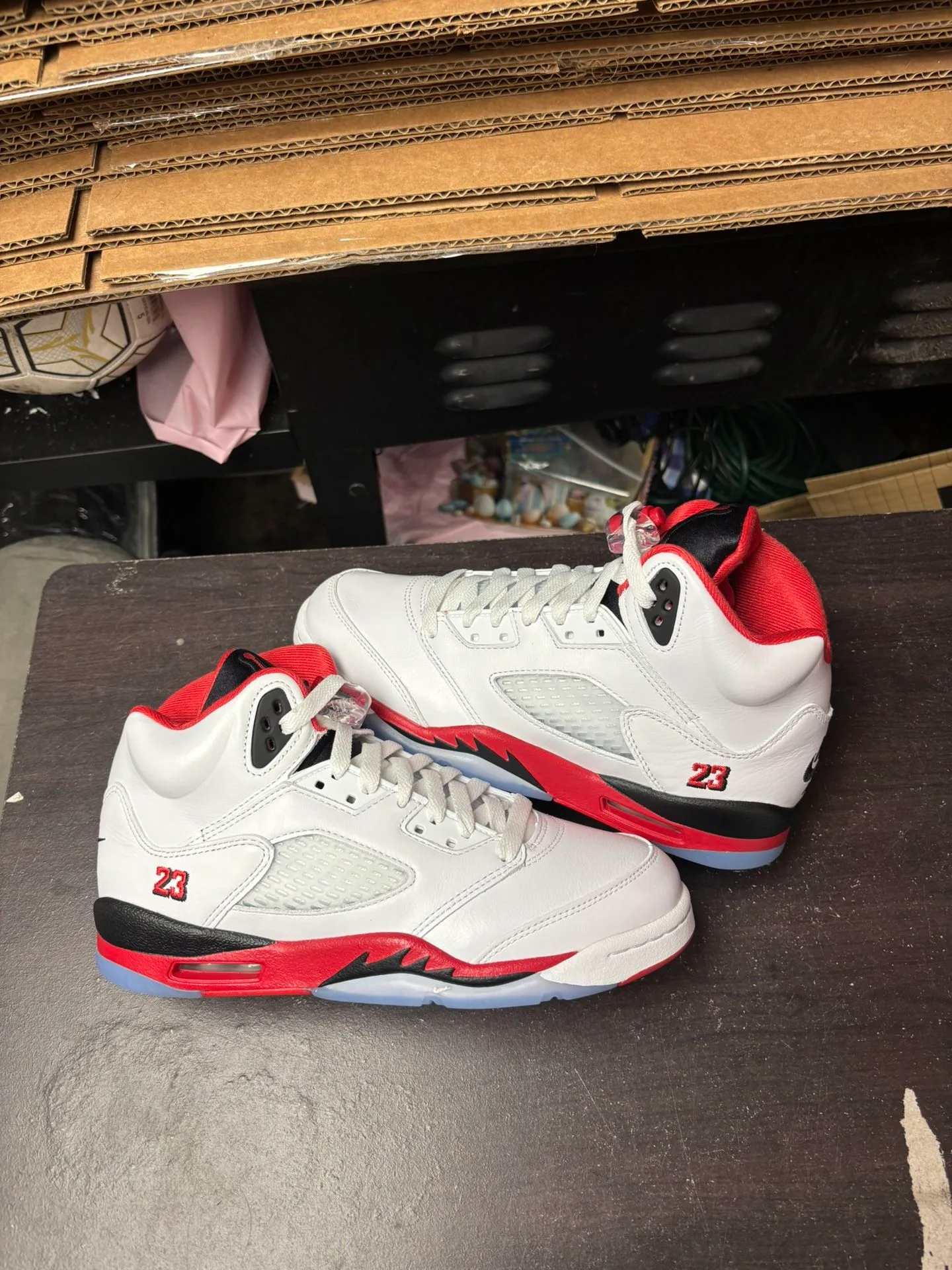 Air Jordan 5 Fire Red 2025 GS thumbnail