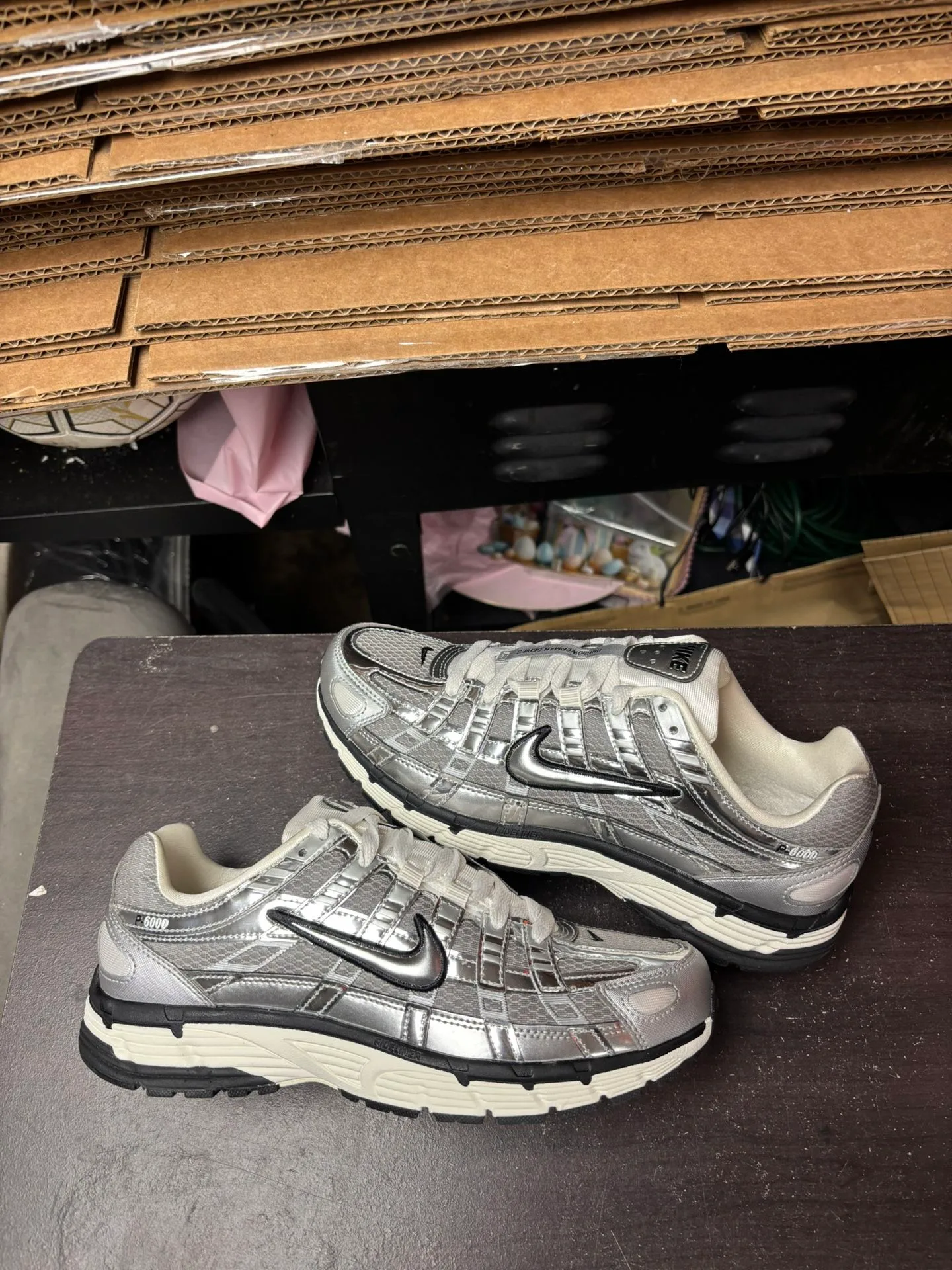 Nike P-6000 Metallic Sliver thumbnail