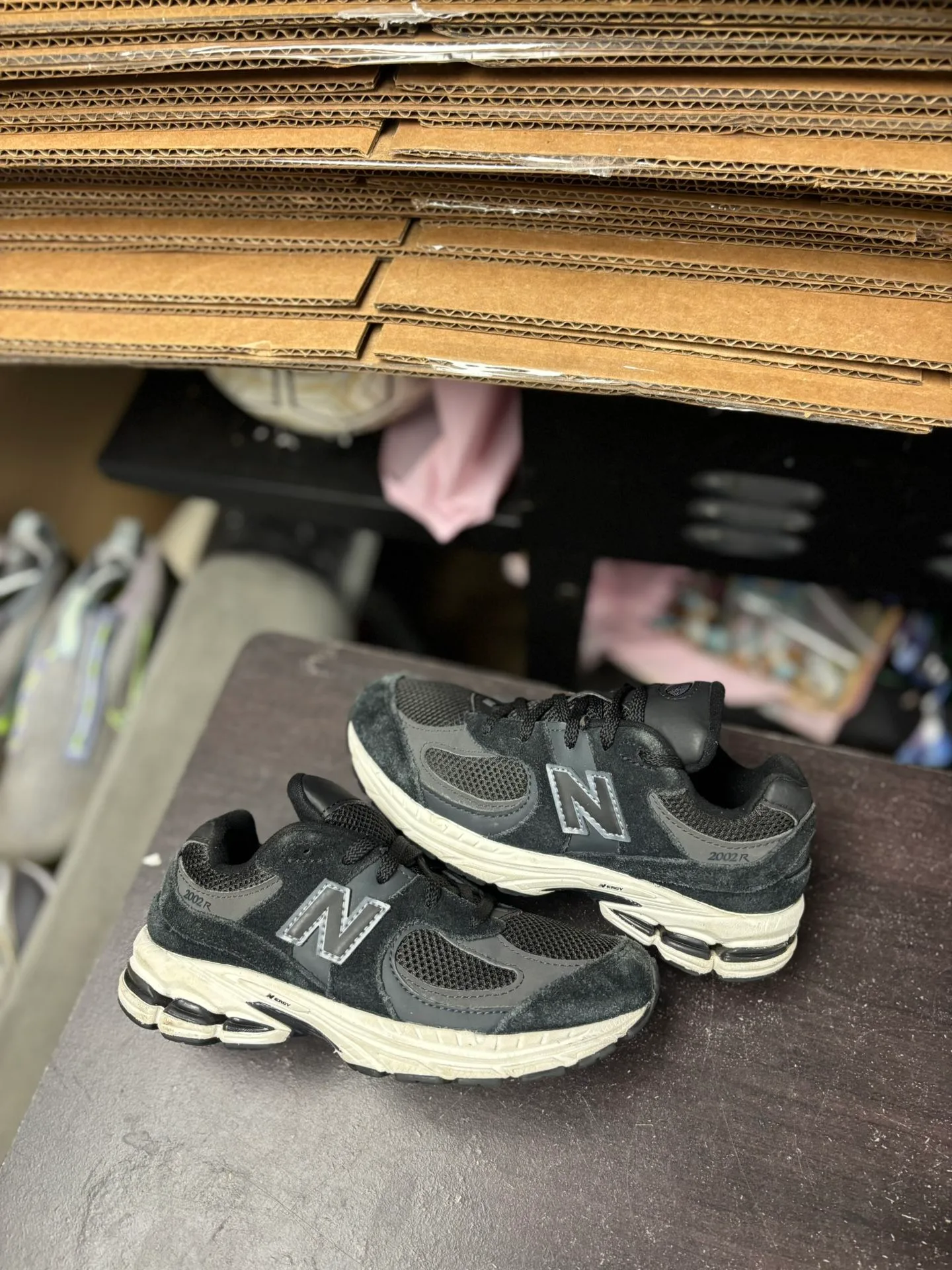 New Balance 2002r Black GS thumbnail