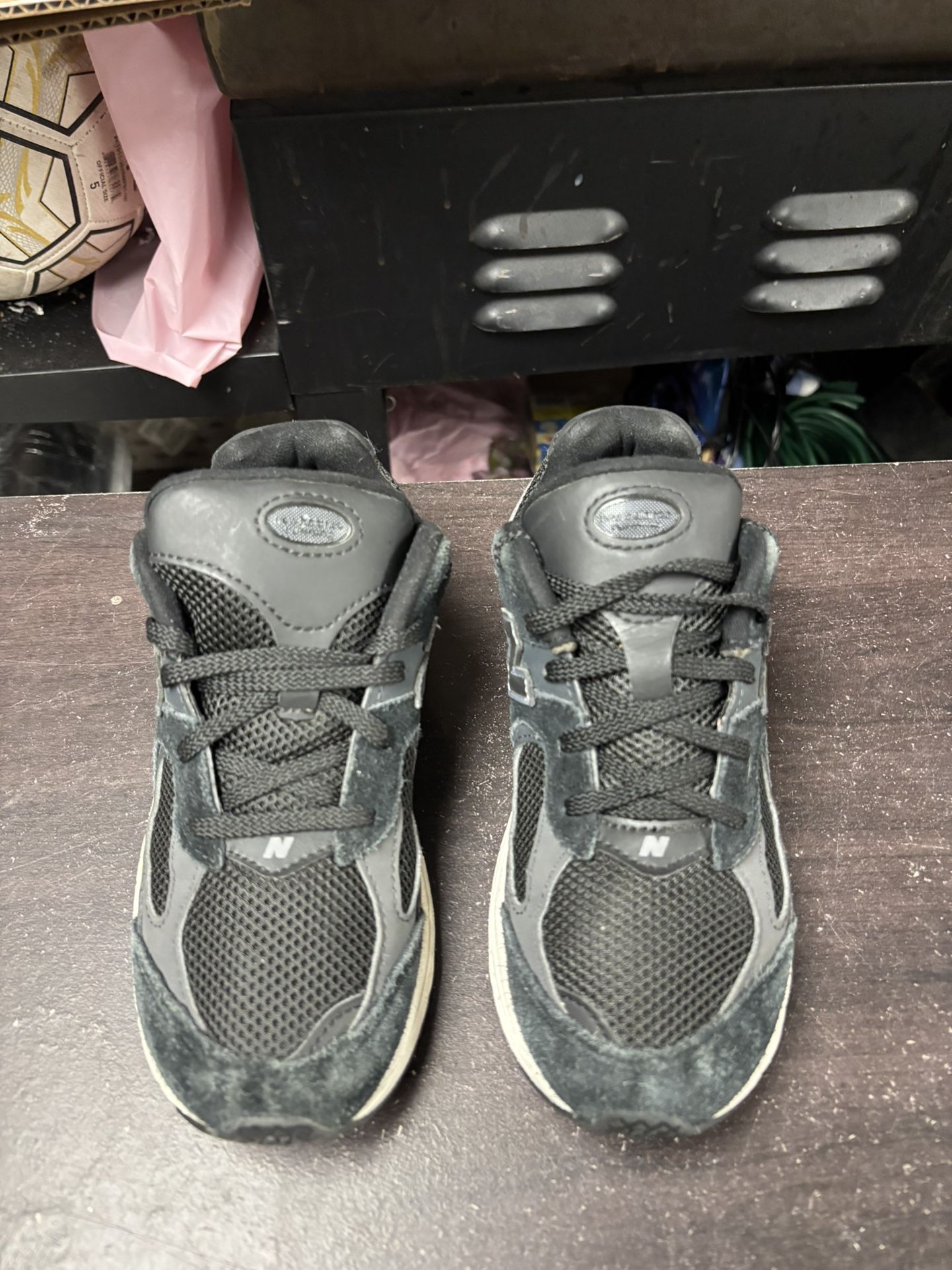 New Balance 2002r Black GS - photo 2