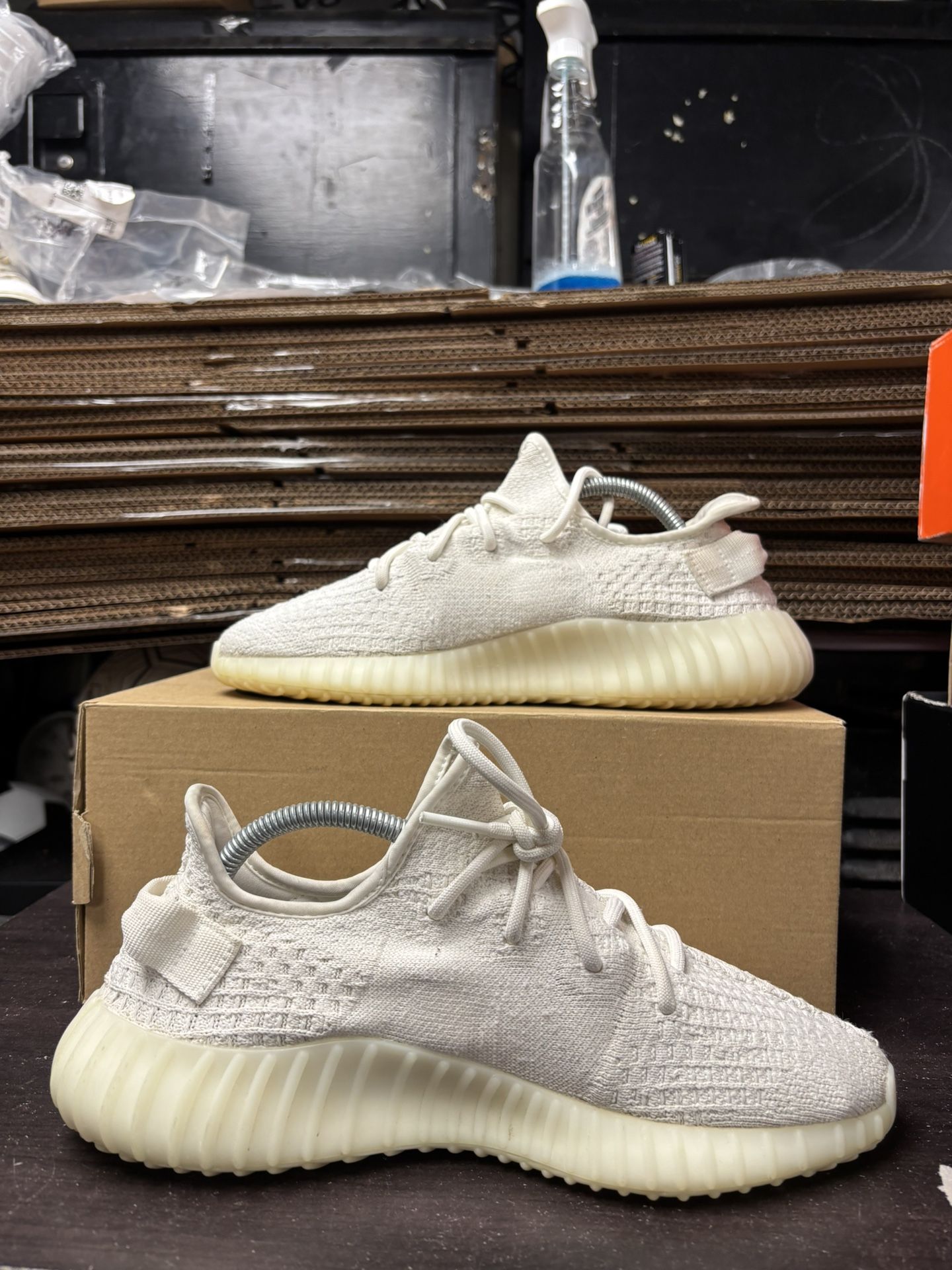 Adidas Yeezy 350 V2 Bone - photo 5