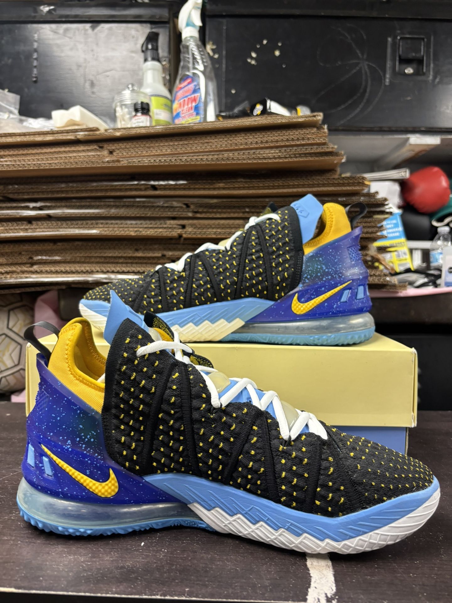 Nike LeBron 18 Dynasty Minneapolis Lakers - photo 5