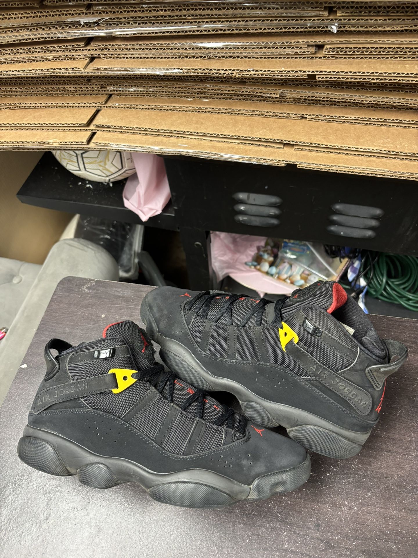 Air Jordan 6 Red Sul Fur