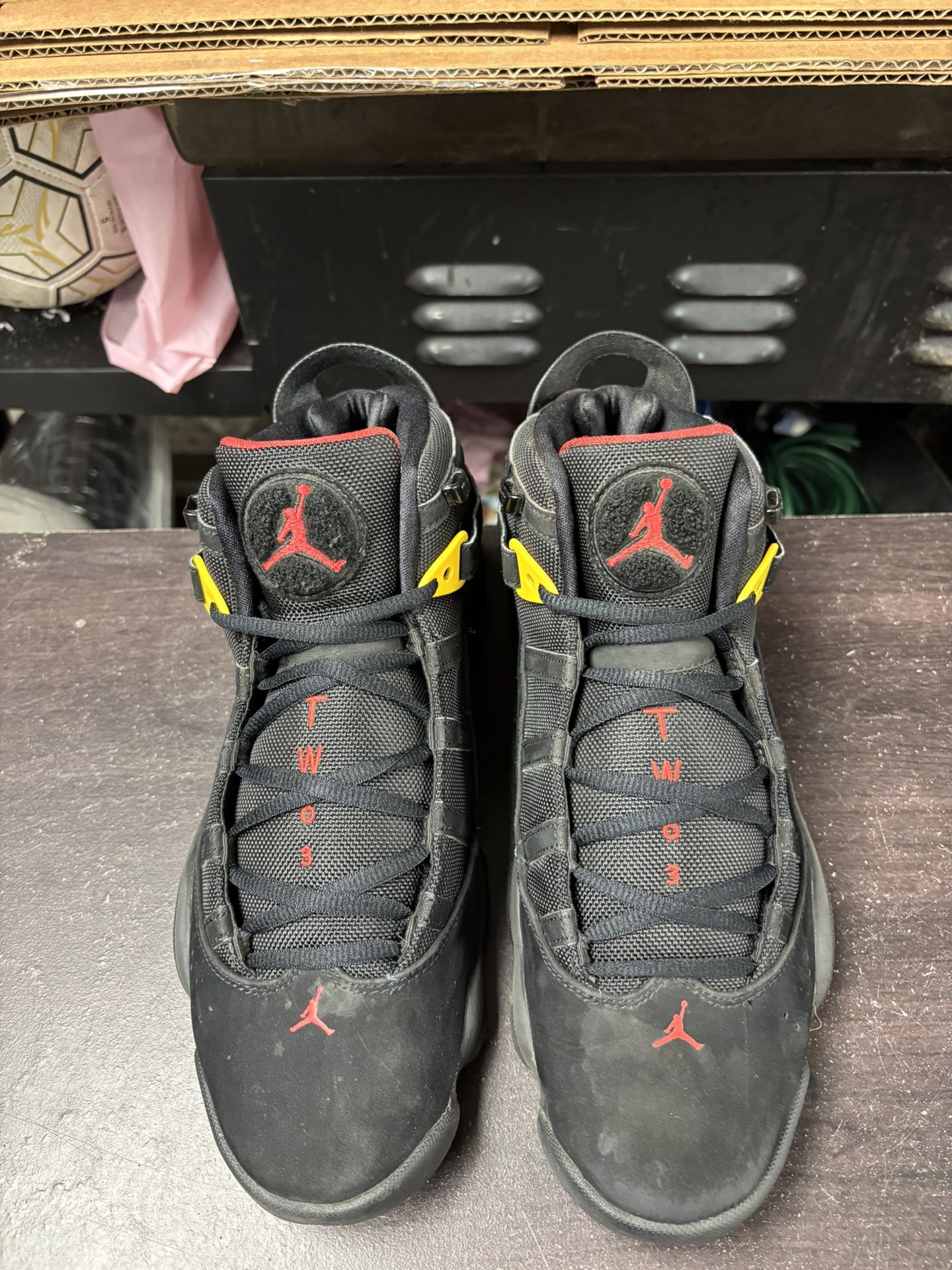 Air Jordan 6 Red Sul Fur - photo 2