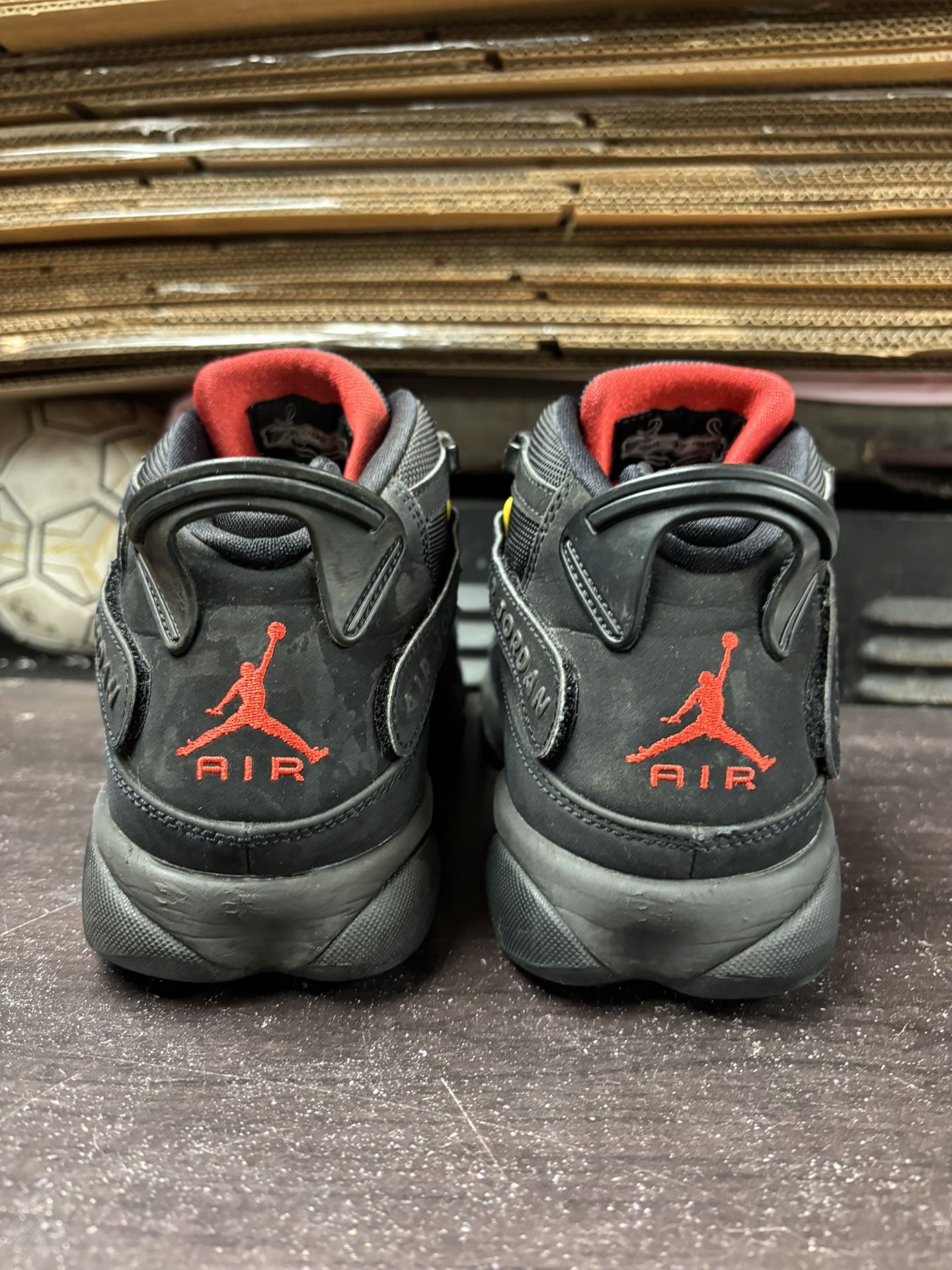 Air Jordan 6 Red Sul Fur - photo 3
