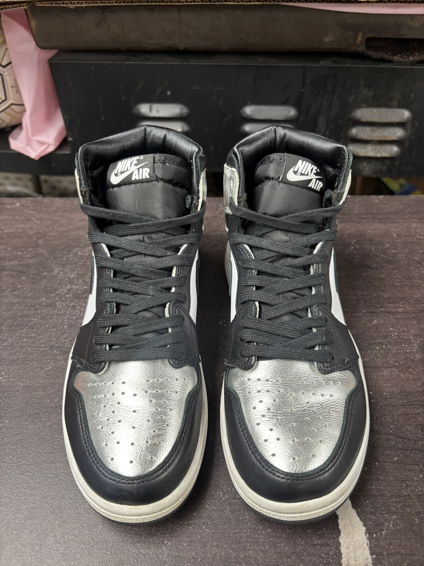 Air Jordan 1 High Sliver Toe - photo 2