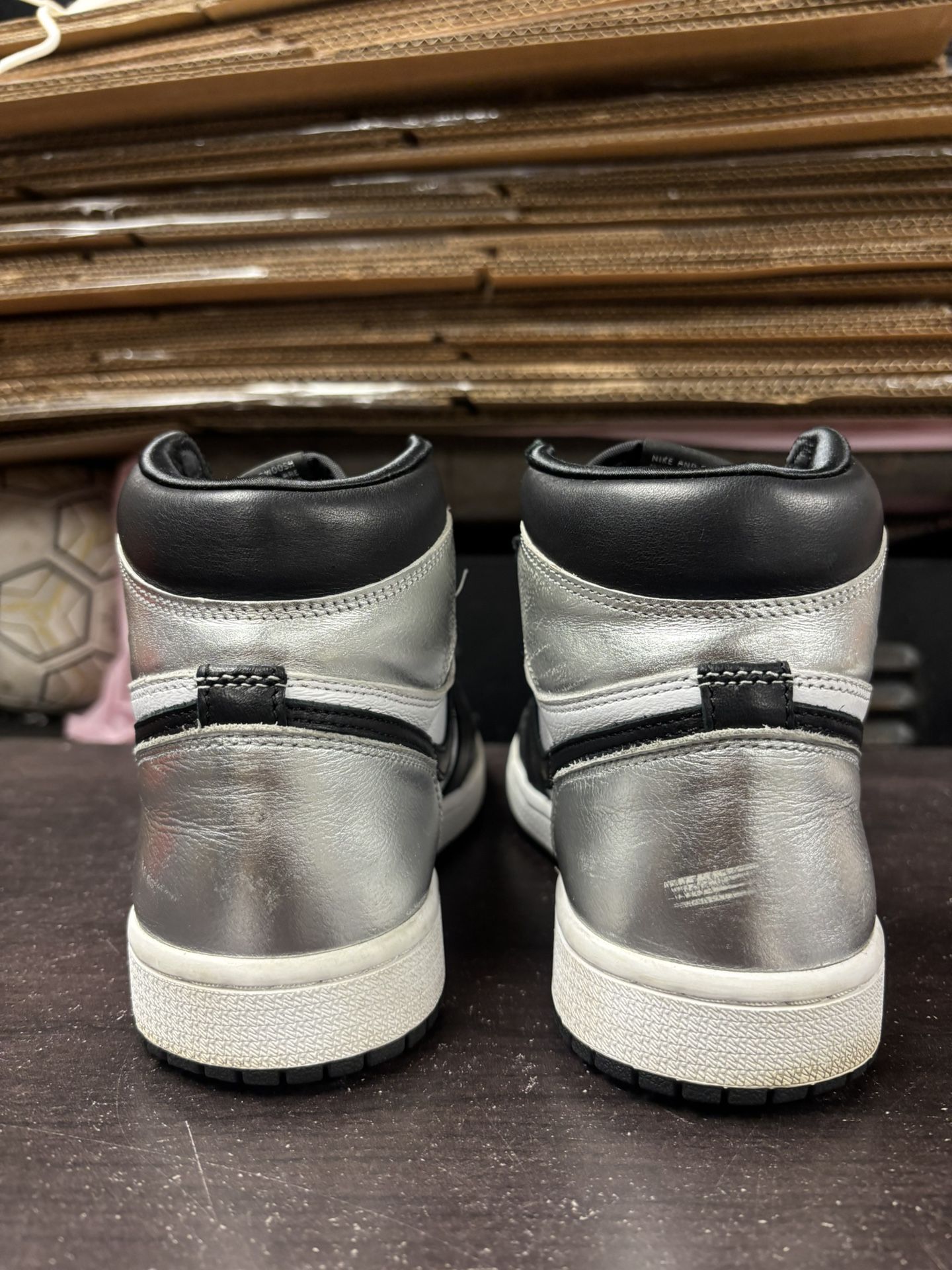 Air Jordan 1 High Sliver Toe - photo 4