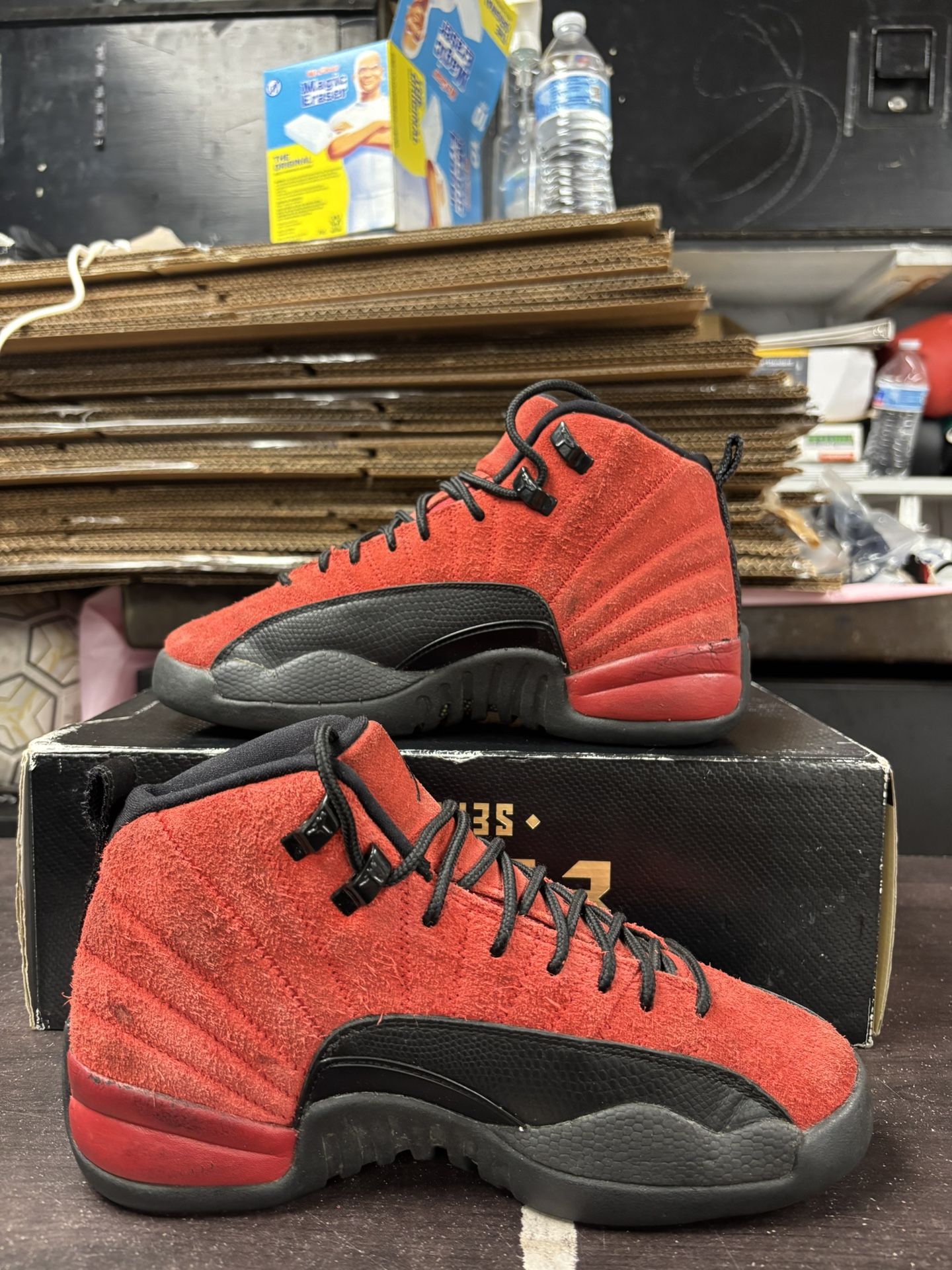 Air Jordan 12 Reverse Flue Game - photo 5